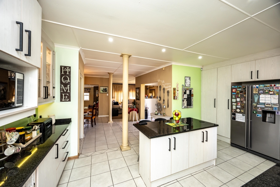 3 Bedroom Property for Sale in Beacon Bay Eastern Cape